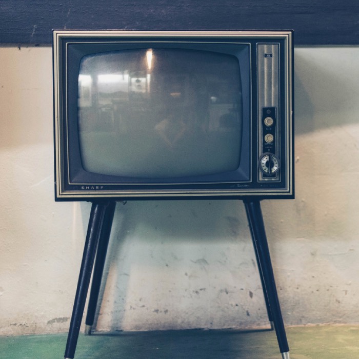 Which TV programs are not good to watch?